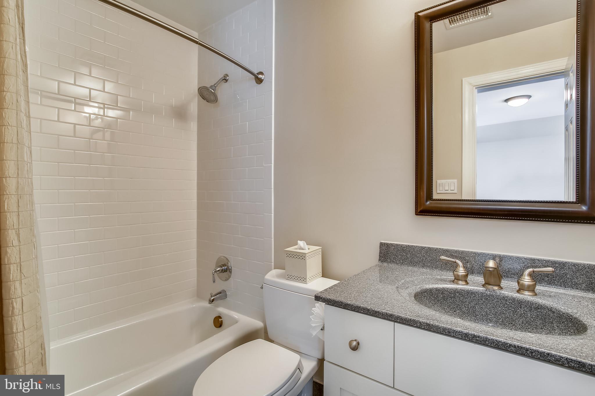 JEFFERSON PARK - Residential