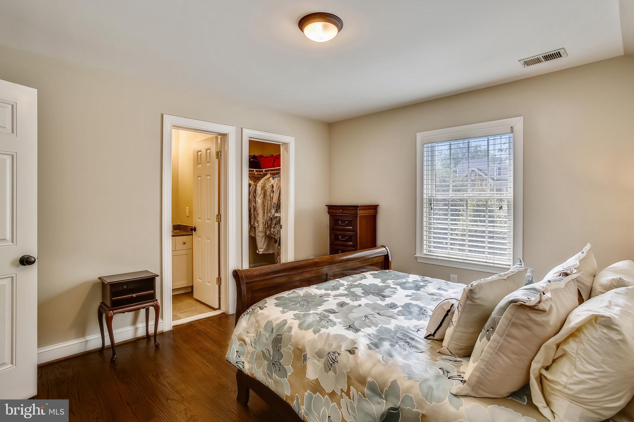 JEFFERSON PARK - Residential