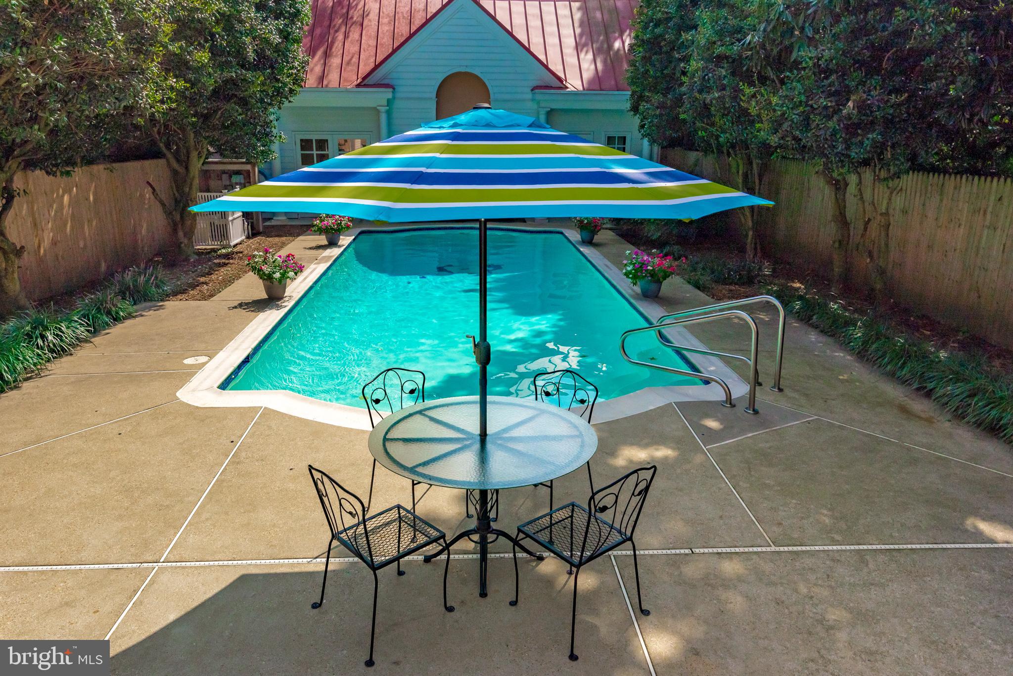 HISTORIC DISTRICT - Residential