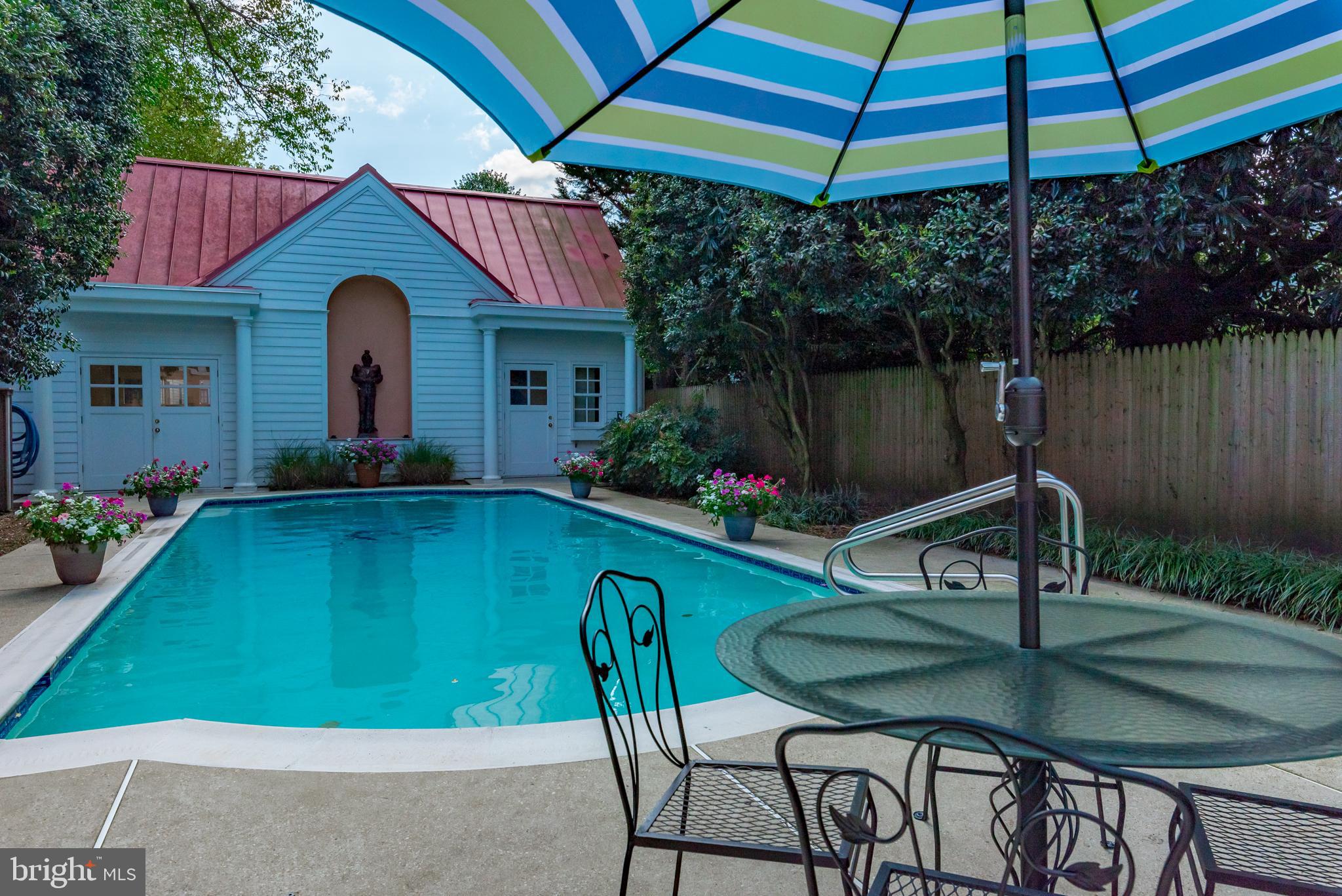 HISTORIC DISTRICT - Residential