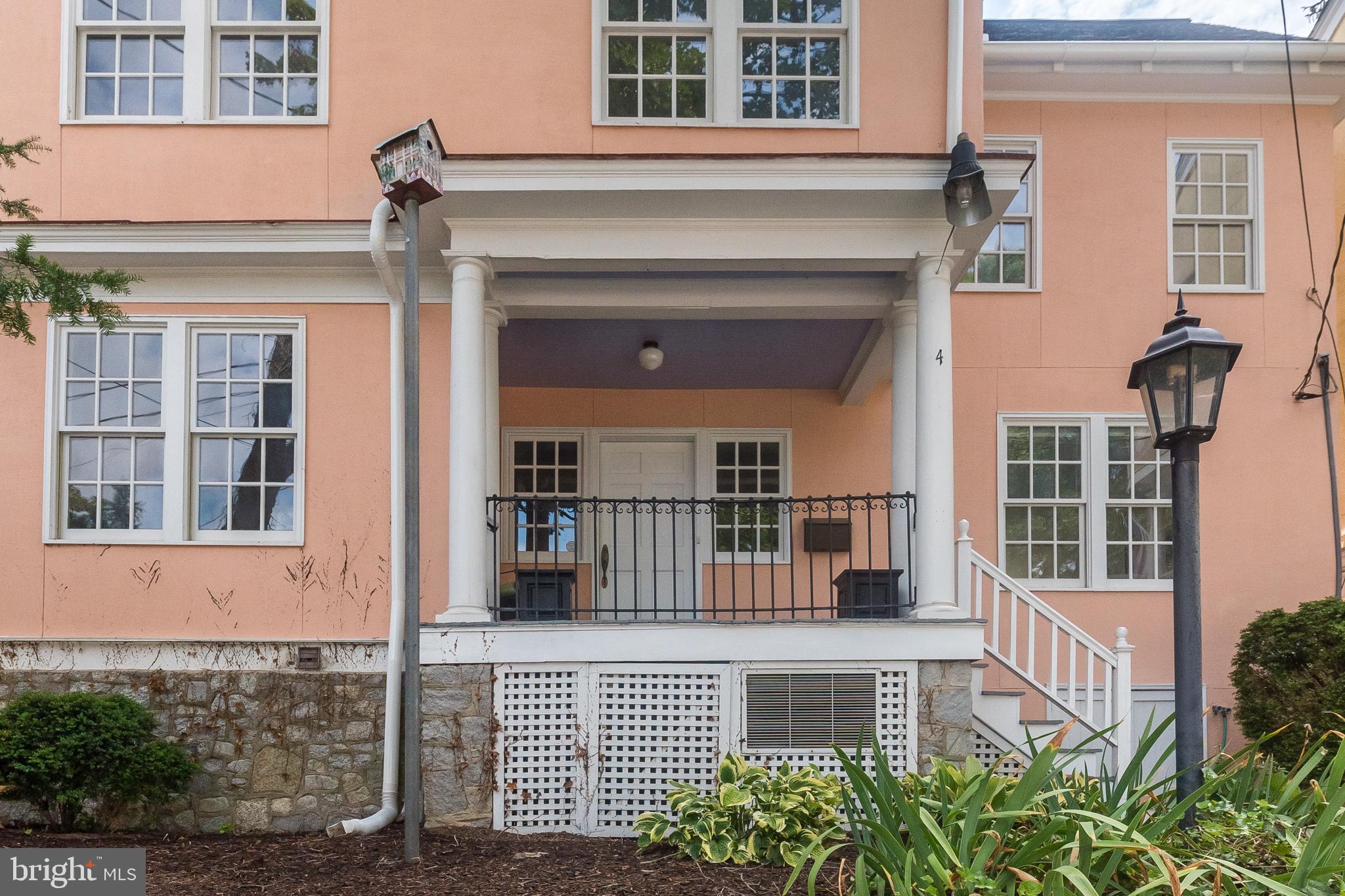 HISTORIC DISTRICT - Residential