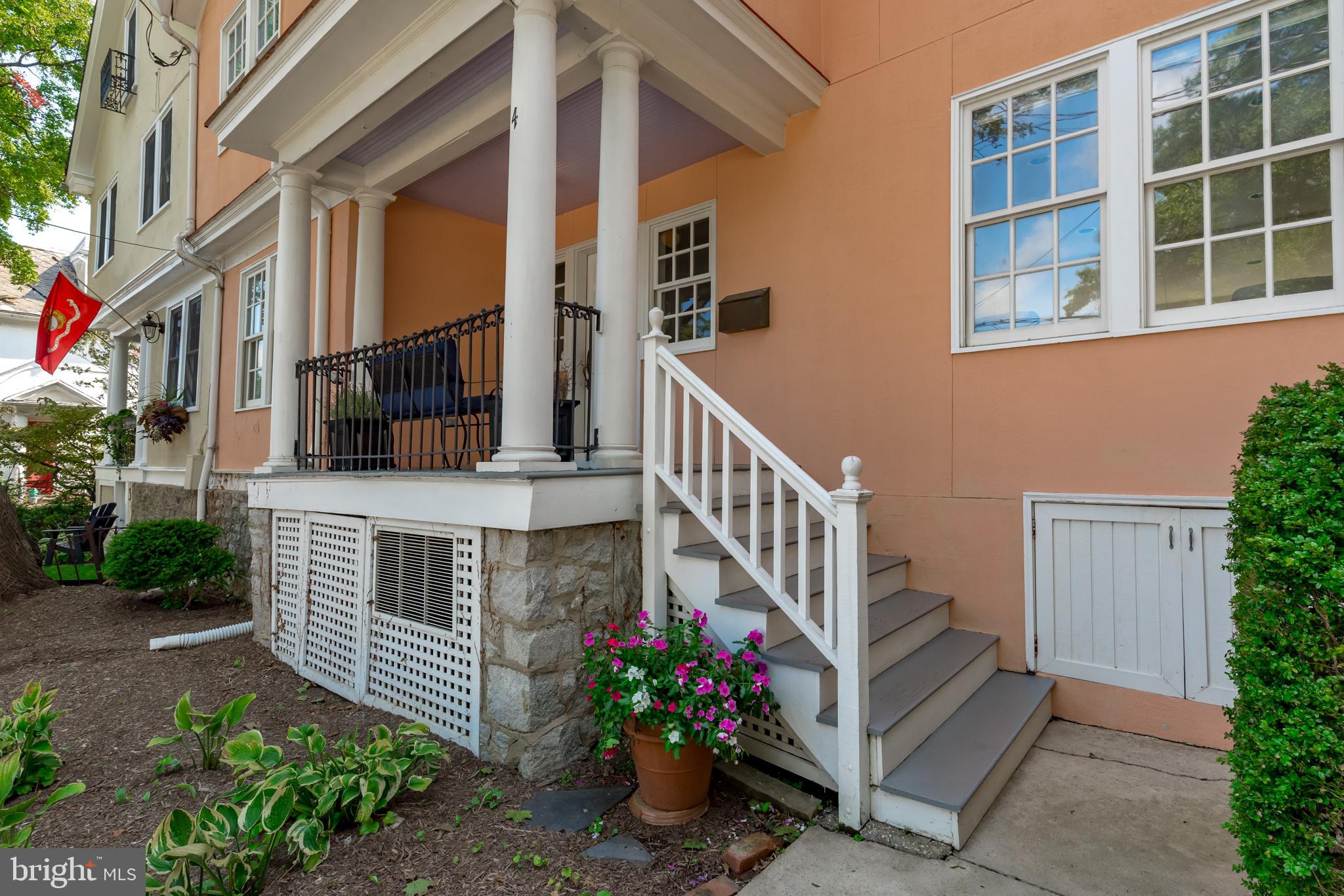 HISTORIC DISTRICT - Residential