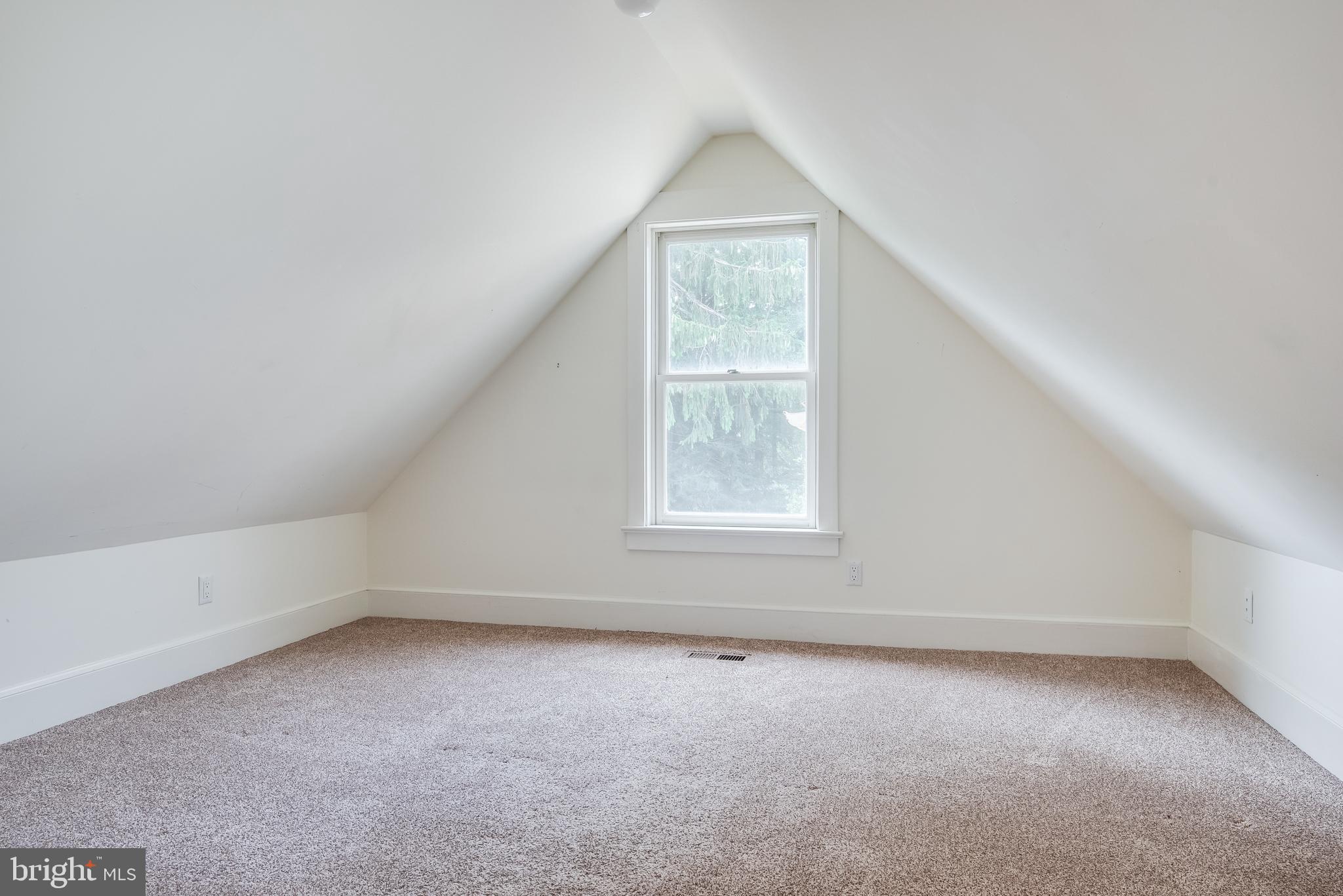 HISTORIC DISTRICT - Residential