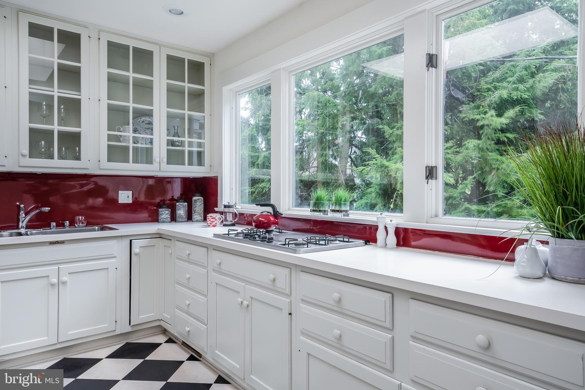 HISTORIC DISTRICT - Residential