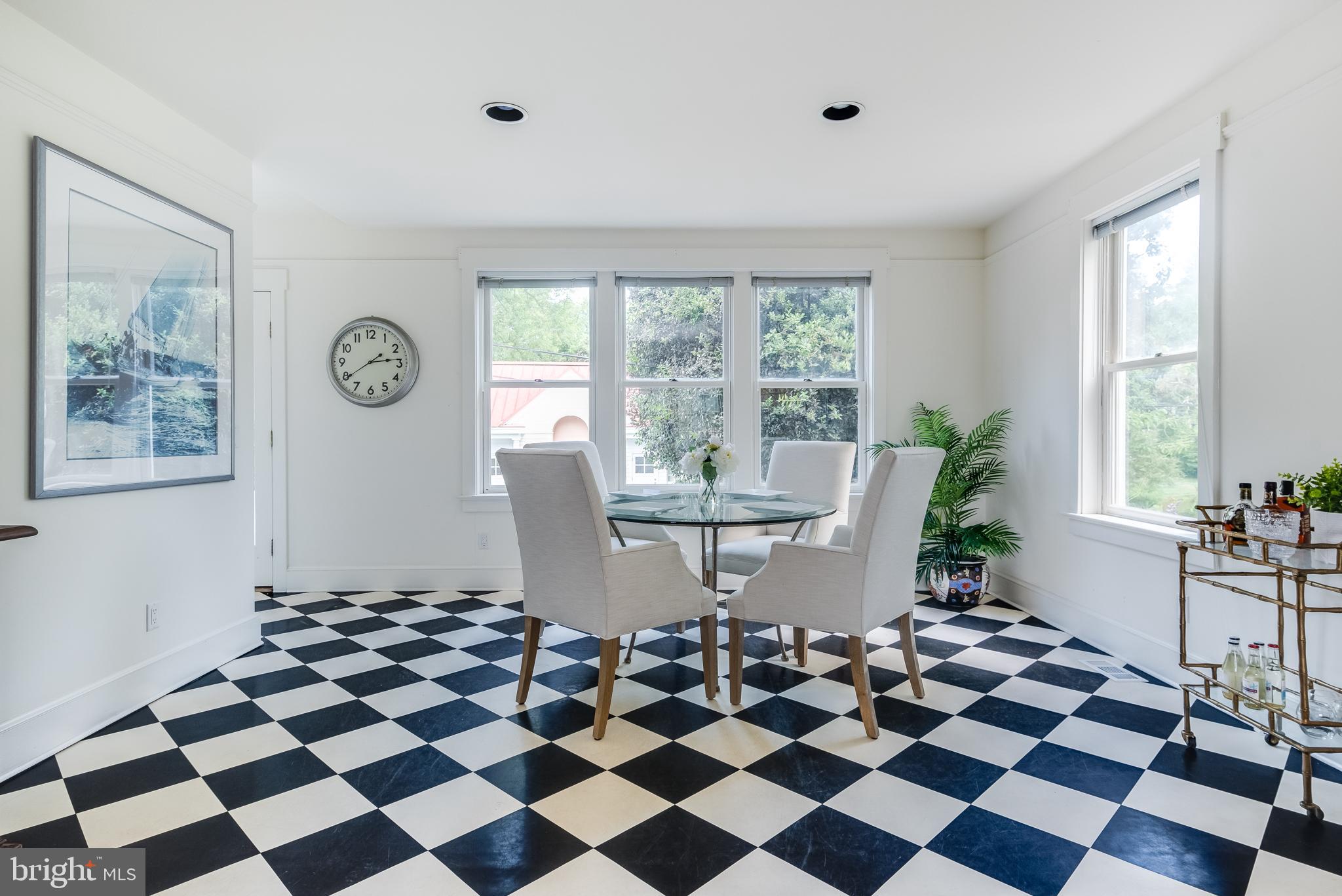 HISTORIC DISTRICT - Residential