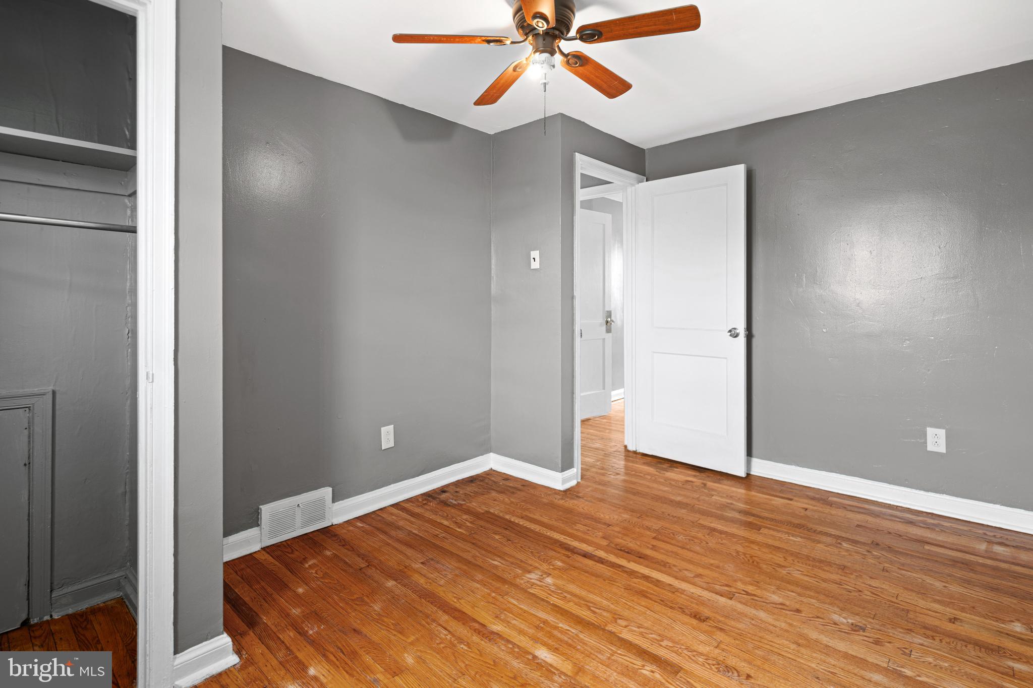 PHILADELPHIA (SOUTHWEST) - Residential Lease