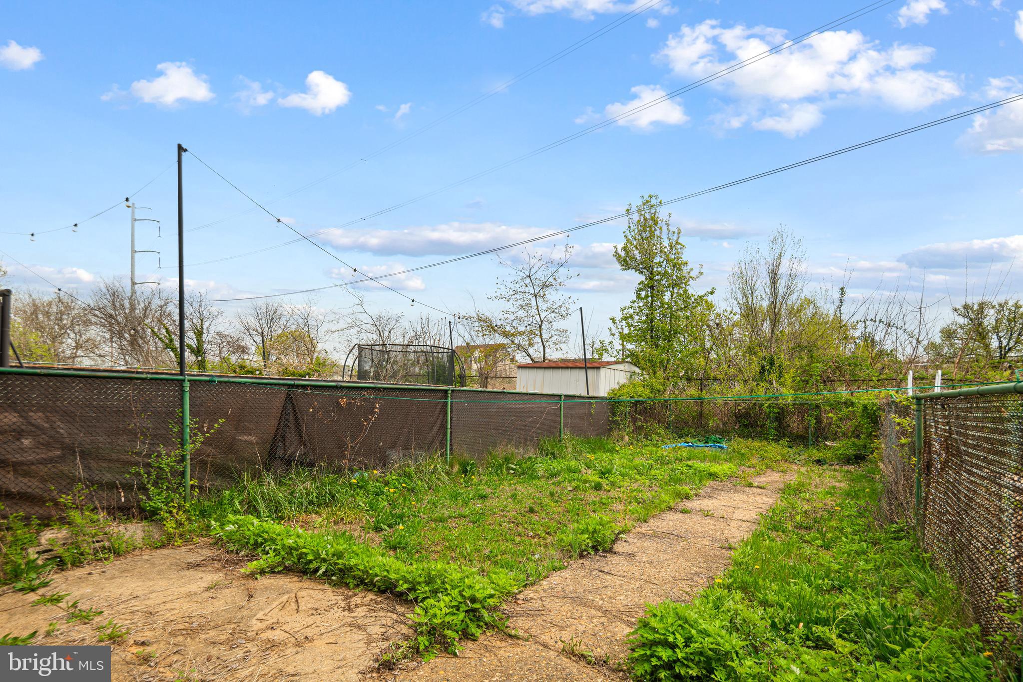 PHILADELPHIA (SOUTHWEST) - Residential Lease