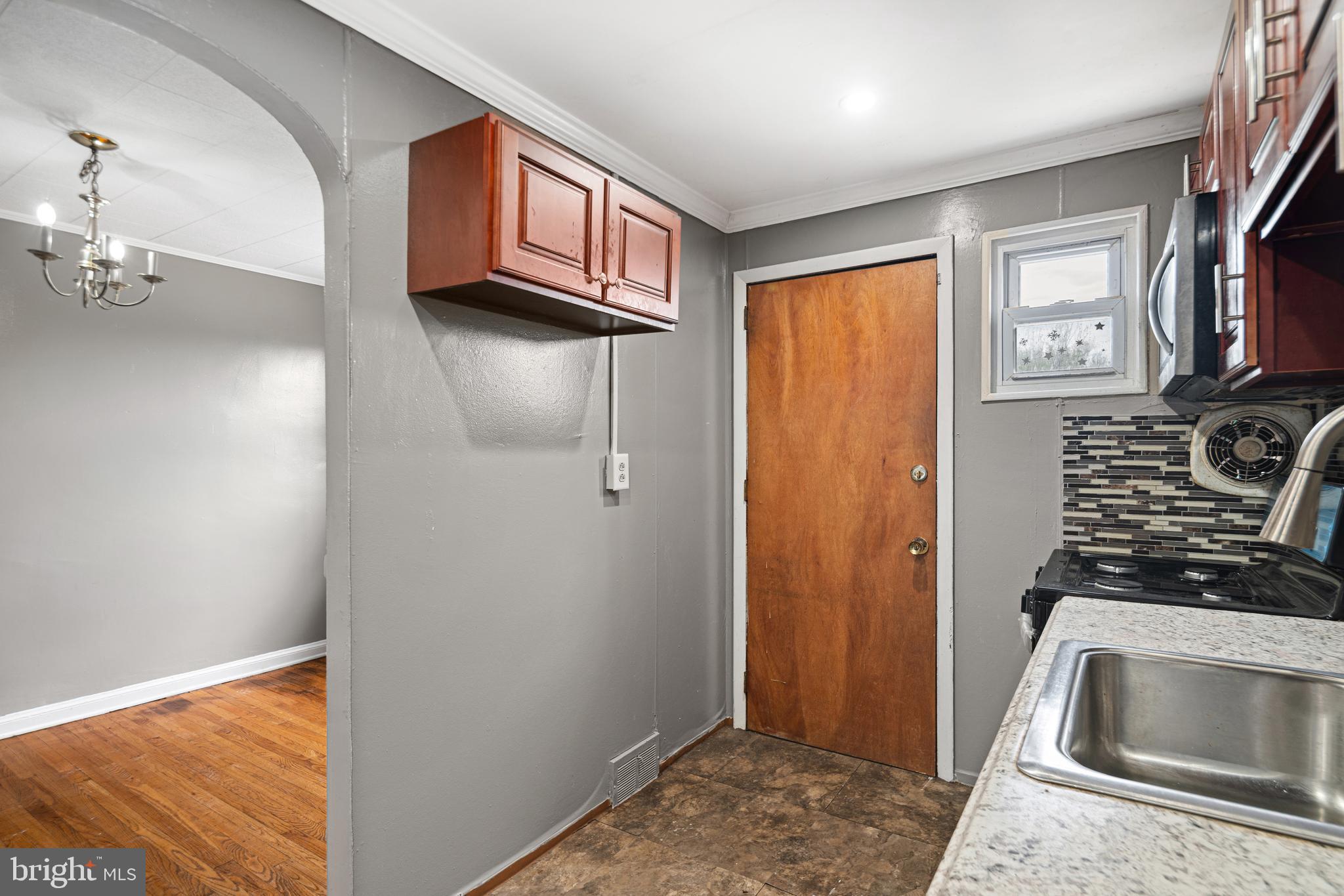 PHILADELPHIA (SOUTHWEST) - Residential Lease