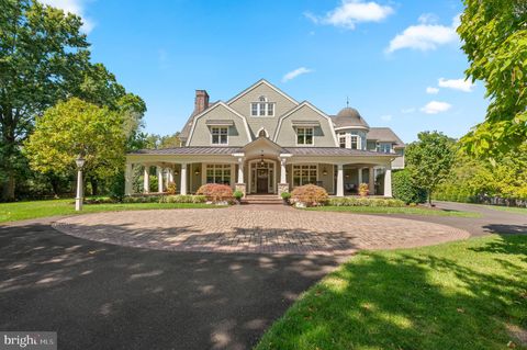 809 BRUSHTOWN ROAD AMBLER PA 19002