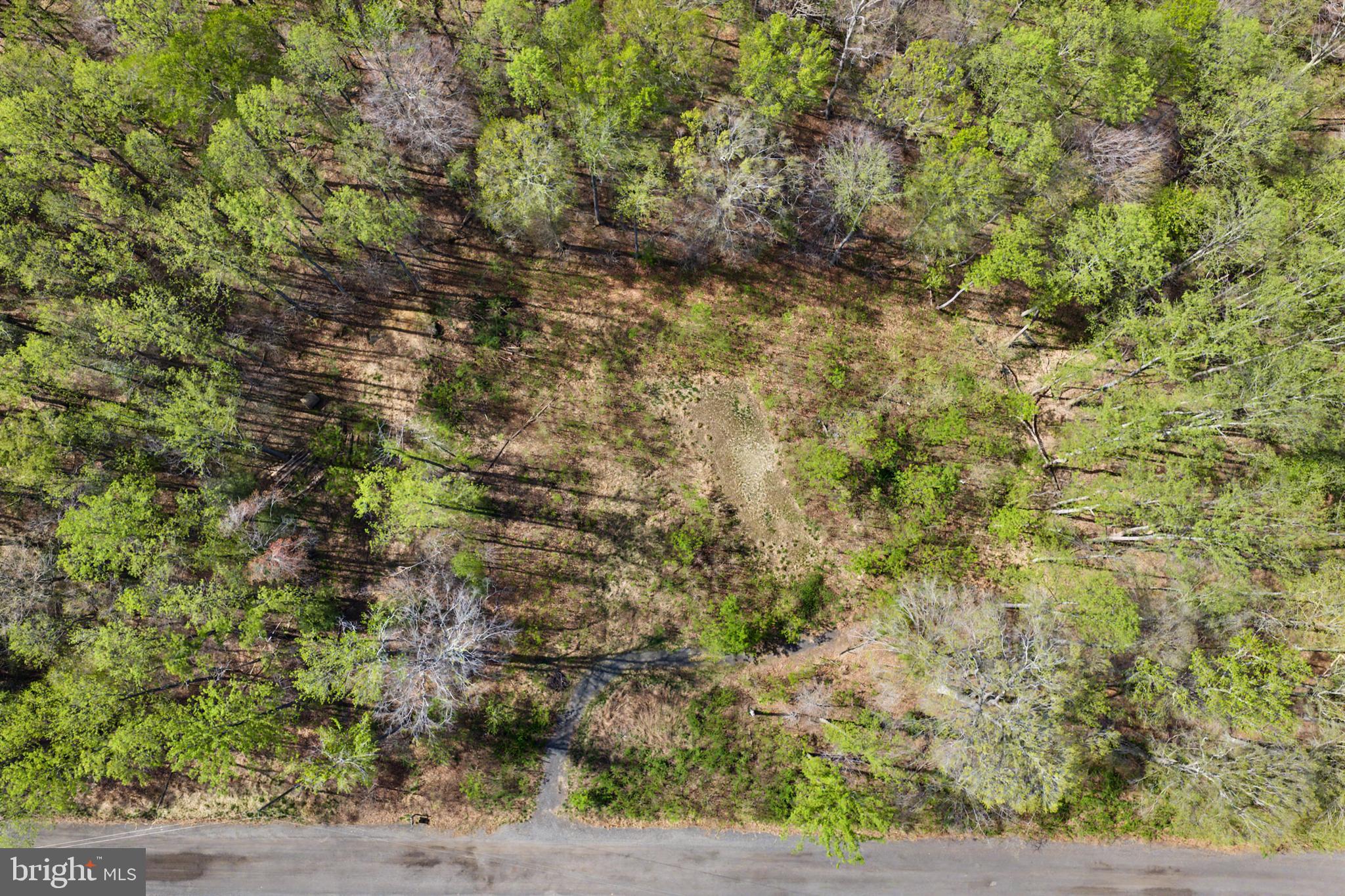 POTOMAC LANDING - Land