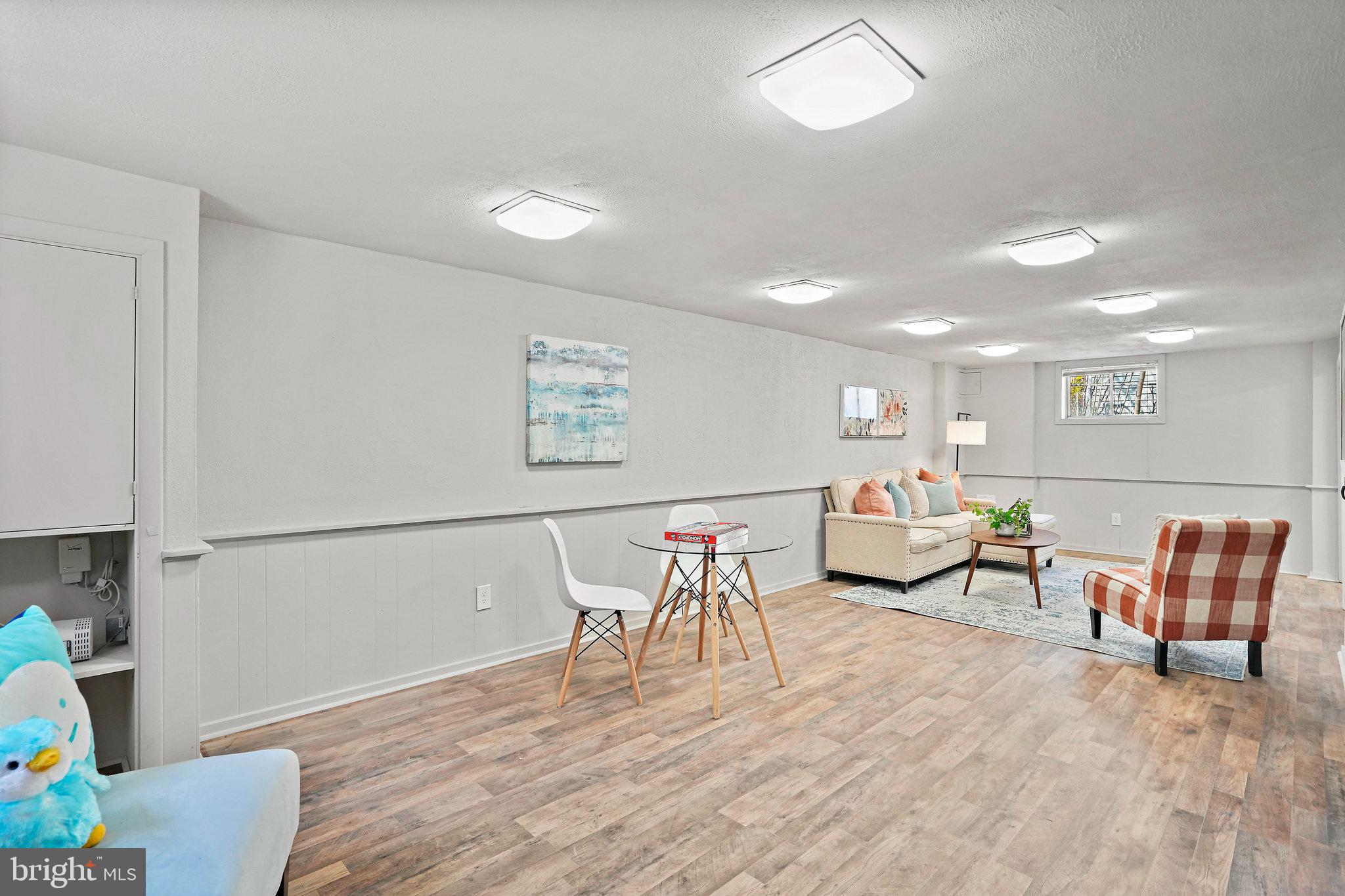 HOMEWOOD - Residential