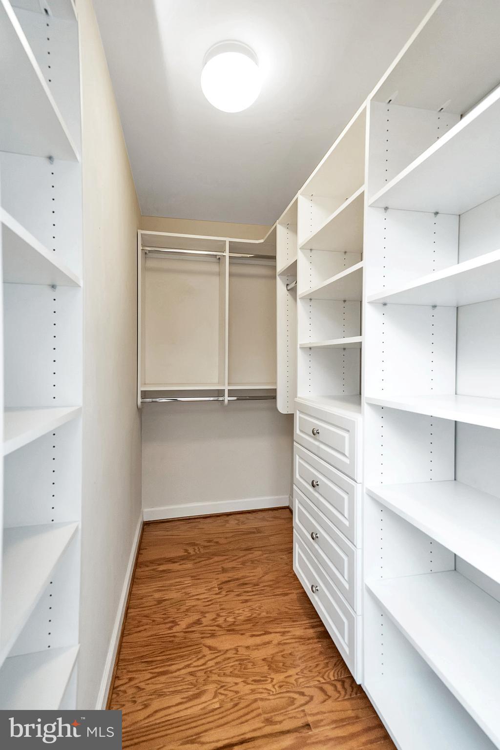 SHIRLINGTON - Residential Lease