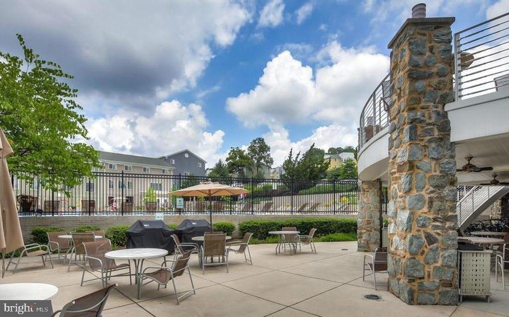 SHIRLINGTON - Residential Lease