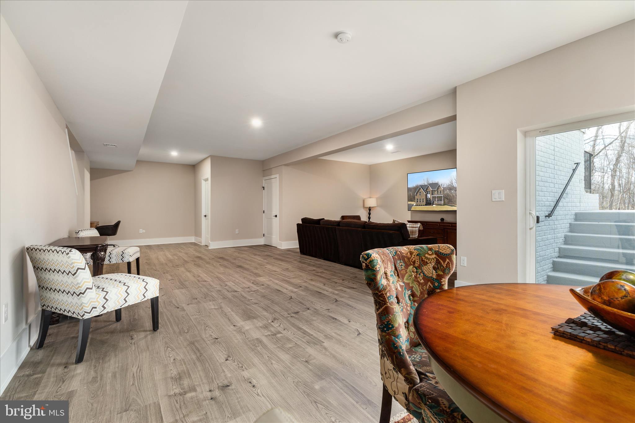 TANAGER - Residential