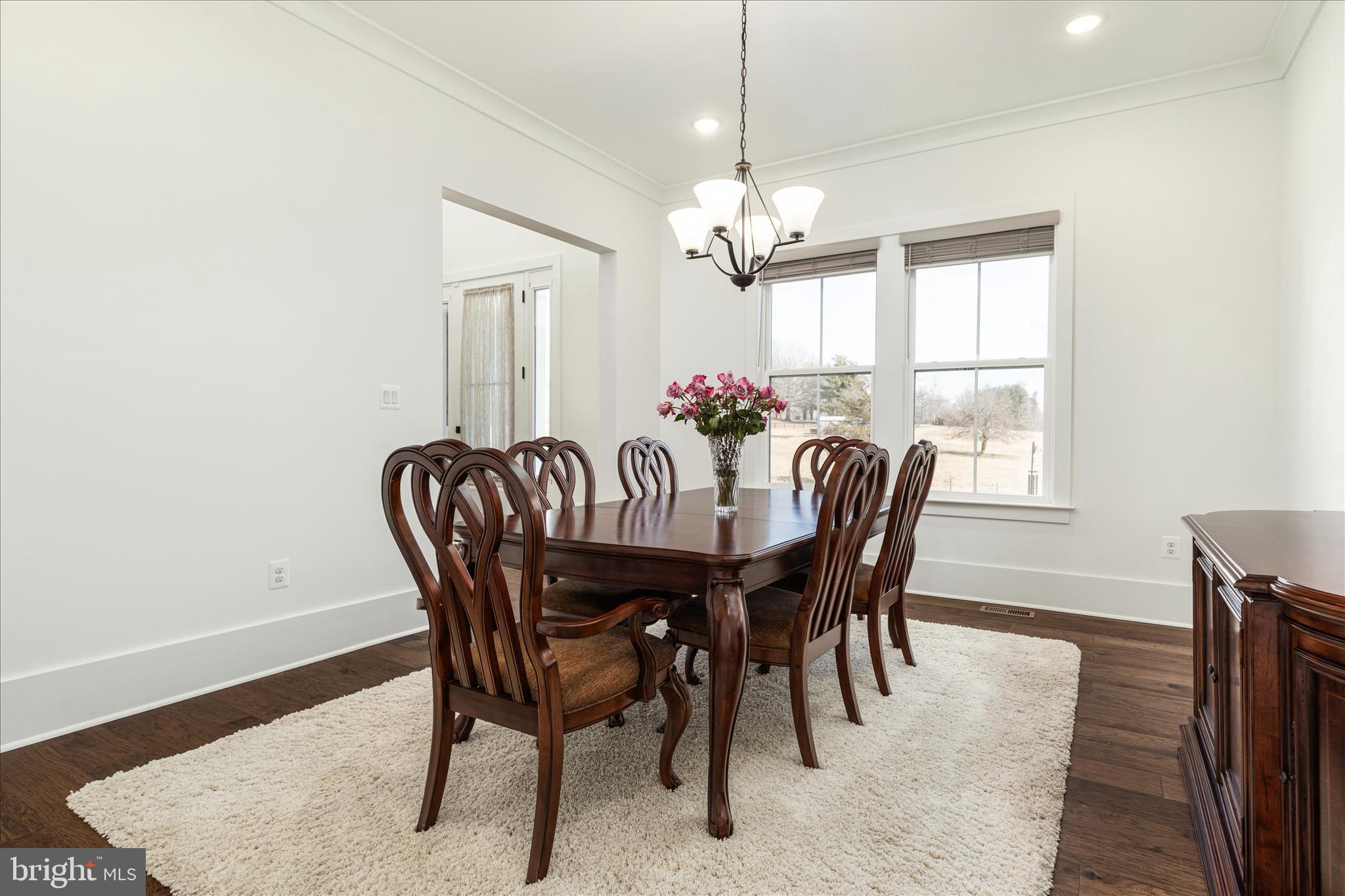 TANAGER - Residential