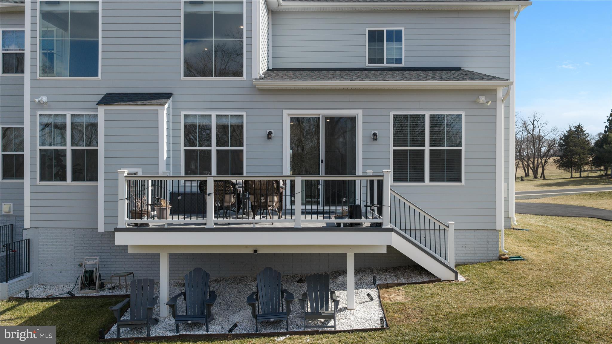 TANAGER - Residential