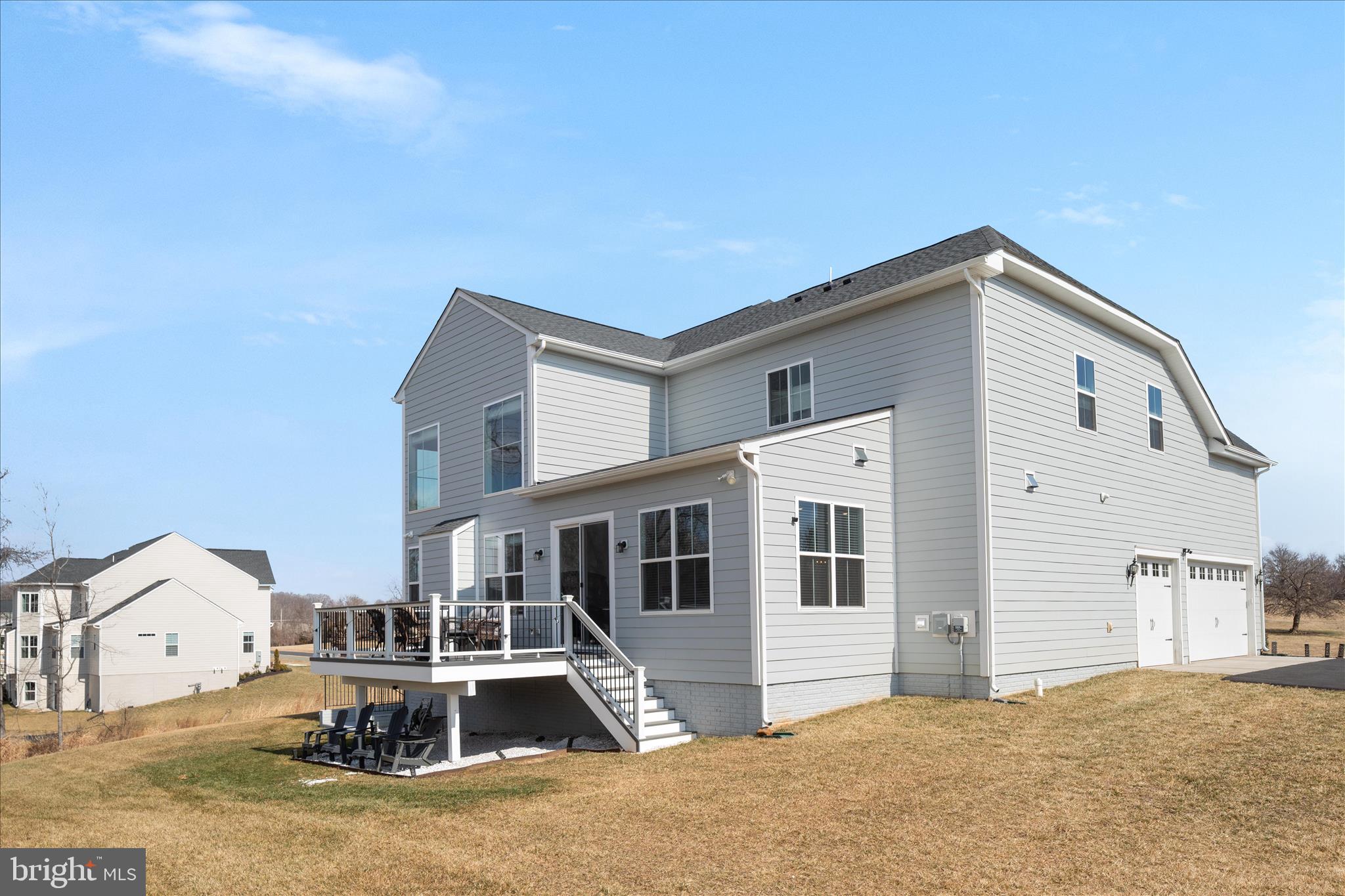 TANAGER - Residential