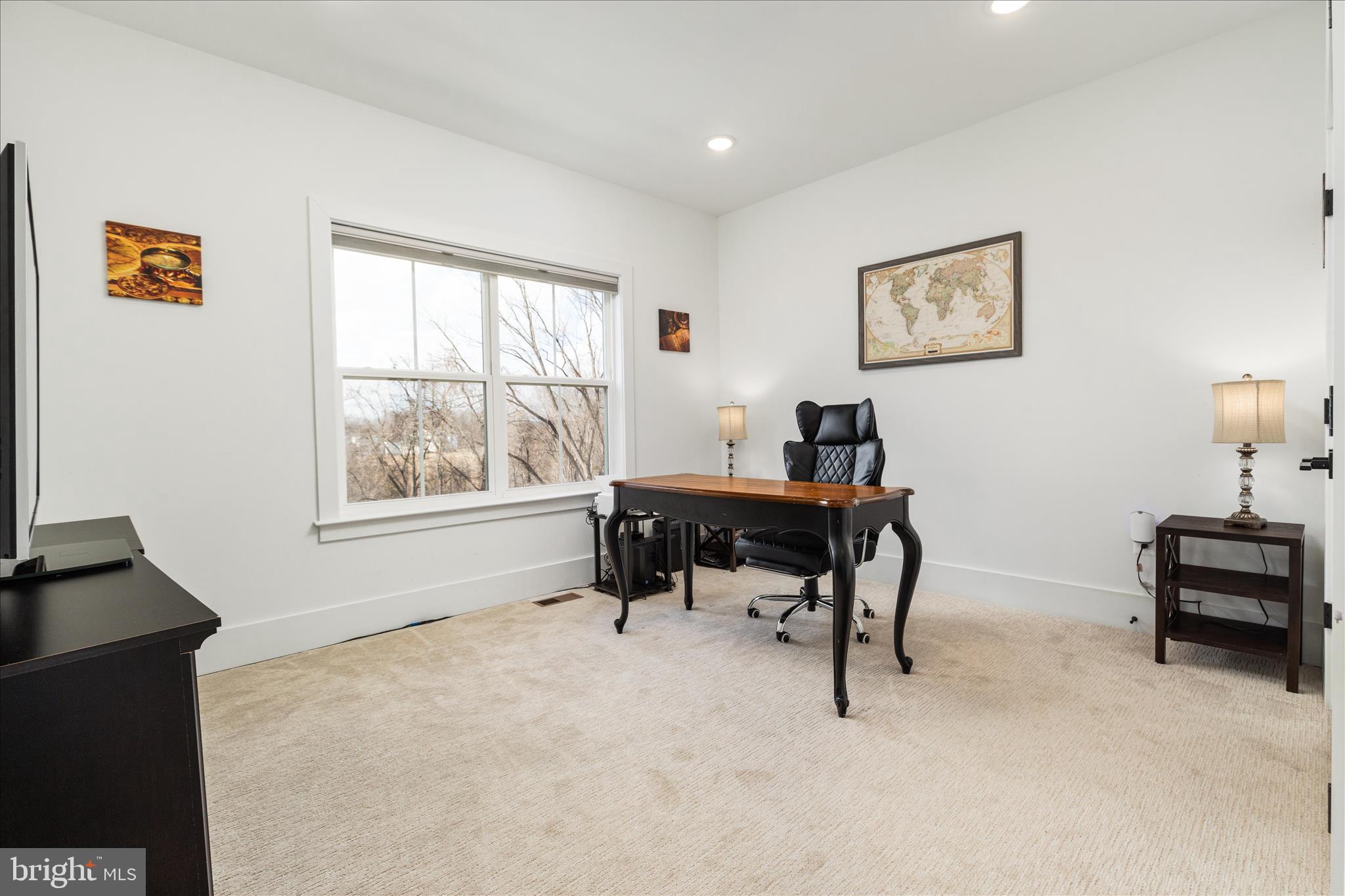 TANAGER - Residential