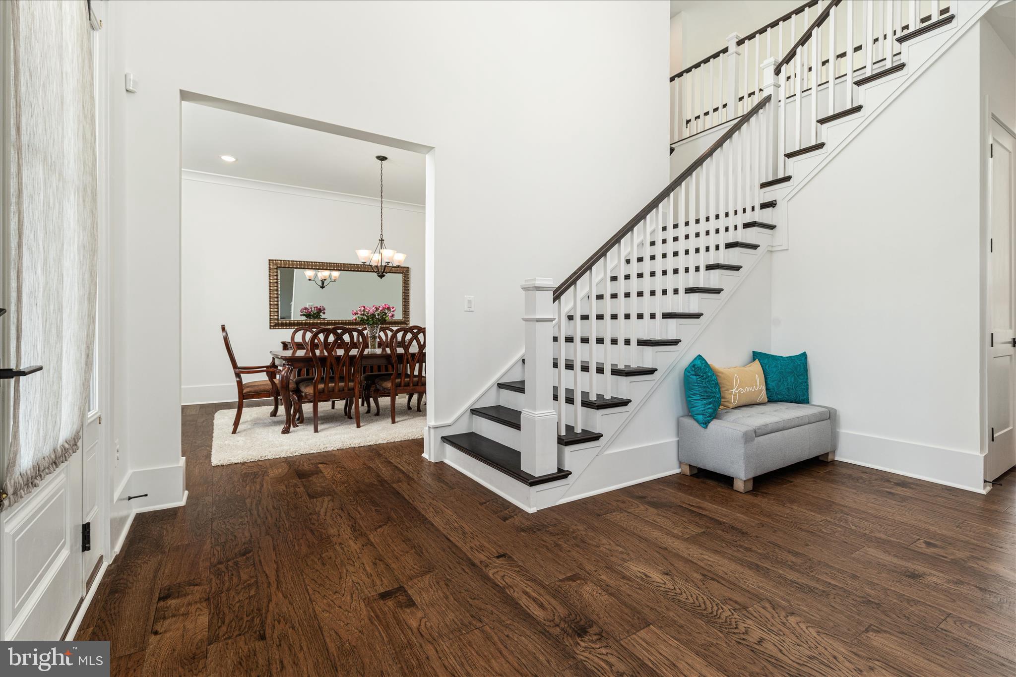 TANAGER - Residential