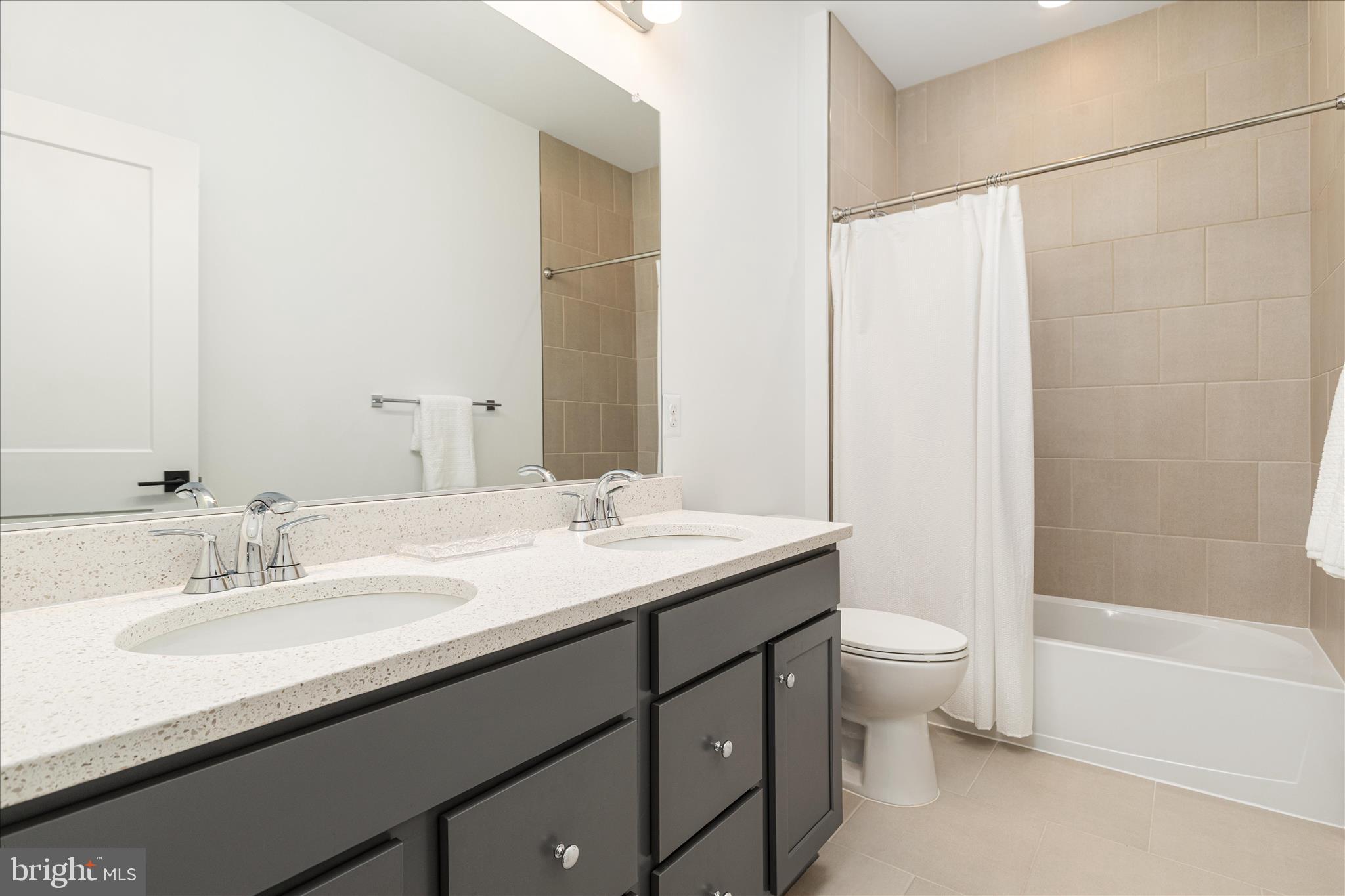 TANAGER - Residential