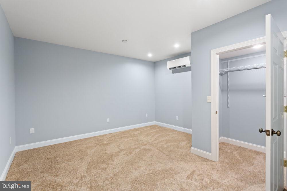 MOUNTAINEER HEIGHTS - Residential