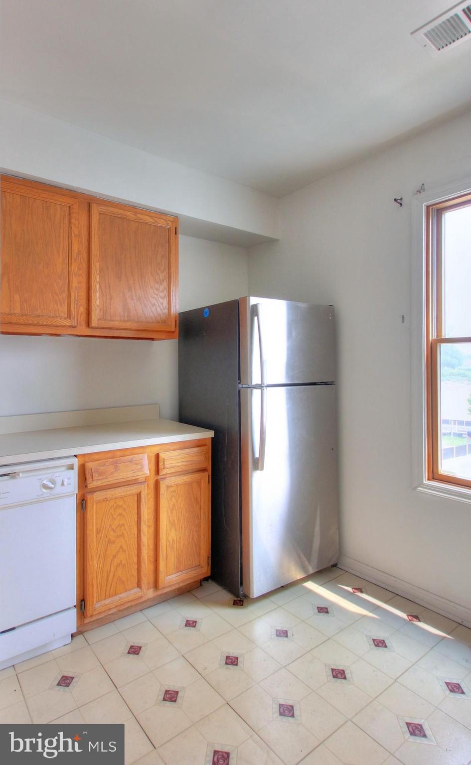 THE VILLAS OF HOLLY SPRI - Residential