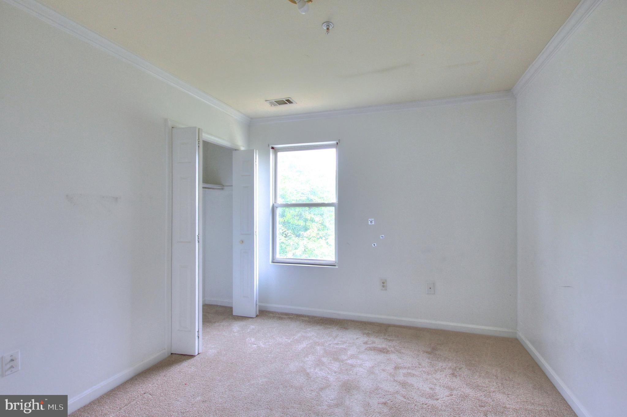 THE VILLAS OF HOLLY SPRI - Residential