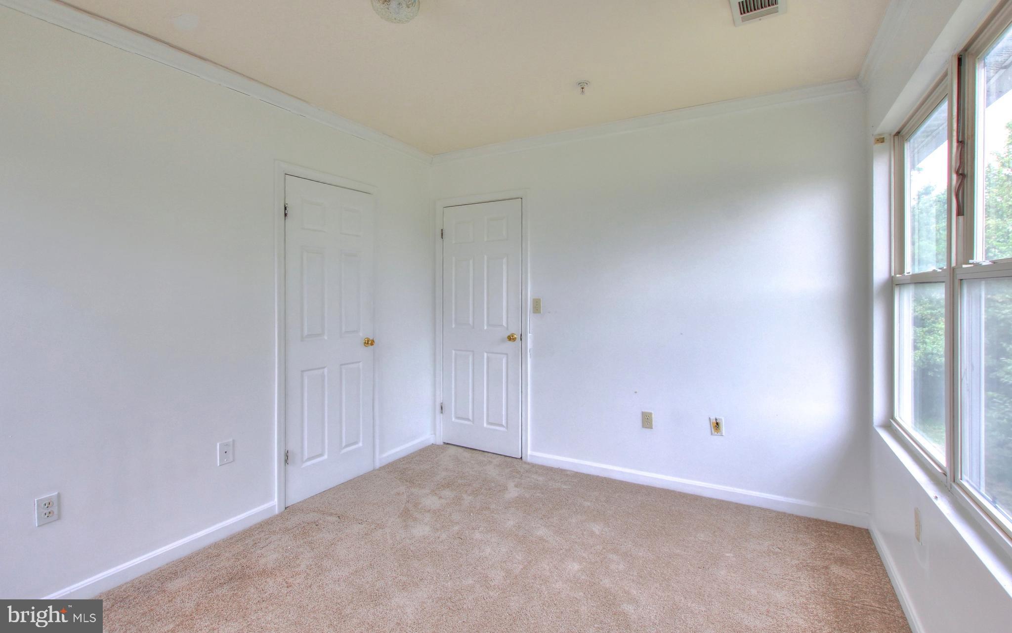 THE VILLAS OF HOLLY SPRI - Residential