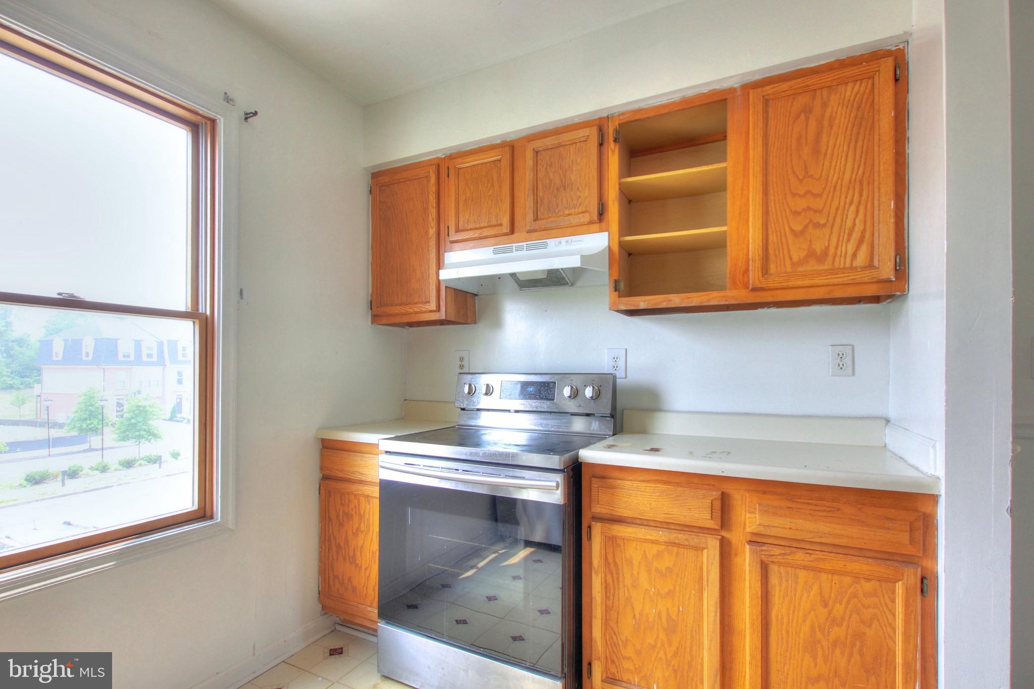 THE VILLAS OF HOLLY SPRI - Residential