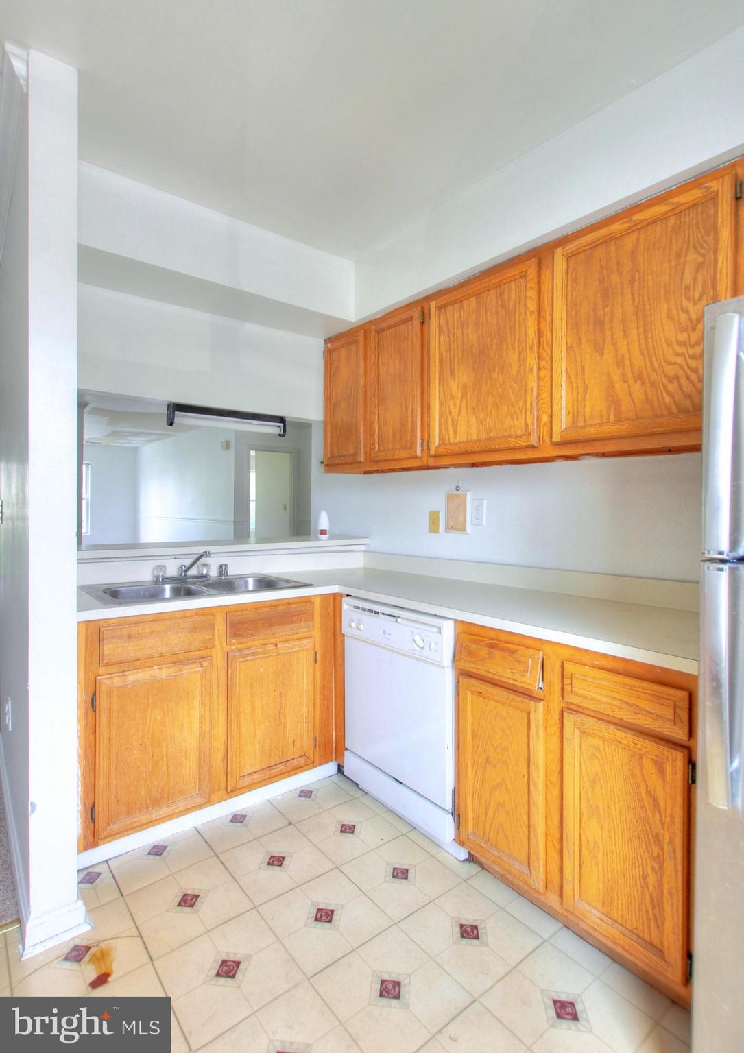 THE VILLAS OF HOLLY SPRI - Residential