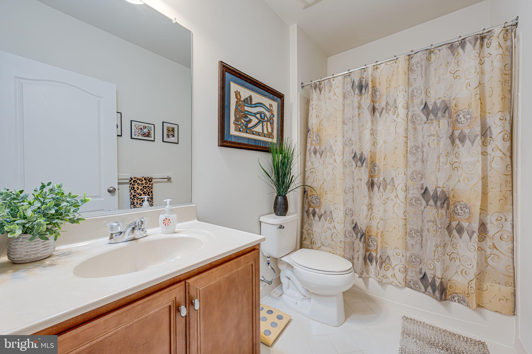 SOUTH RIDING - Residential