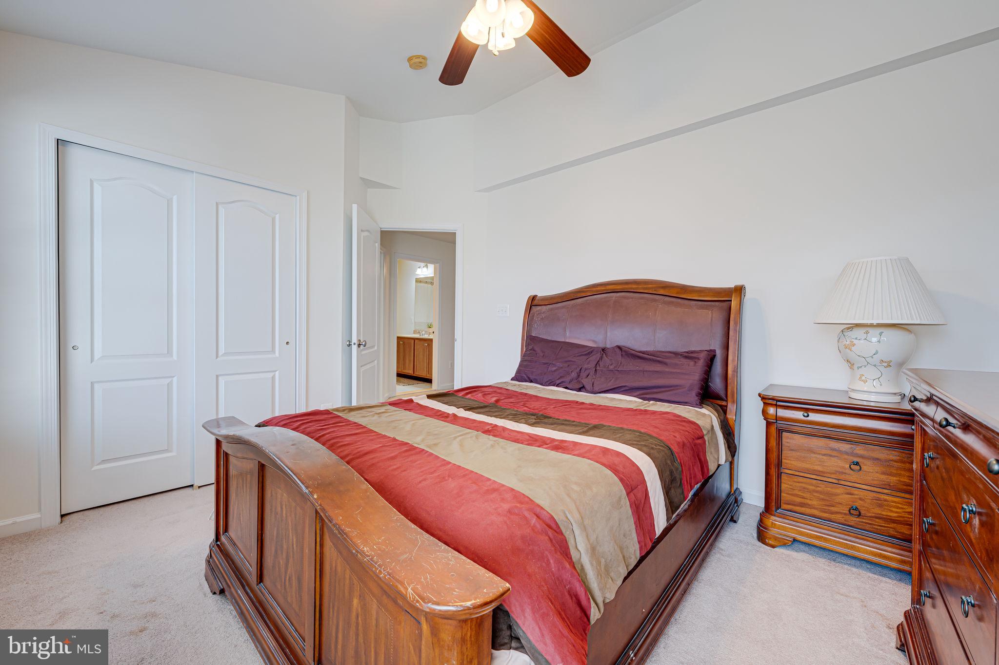 SOUTH RIDING - Residential