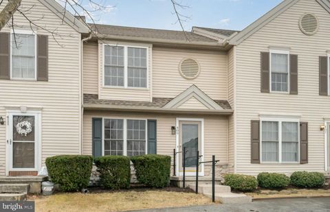 Photo of 409 Banyan Circle Drive, LANCASTER, PA 17603 (MLS # PALA2064332)