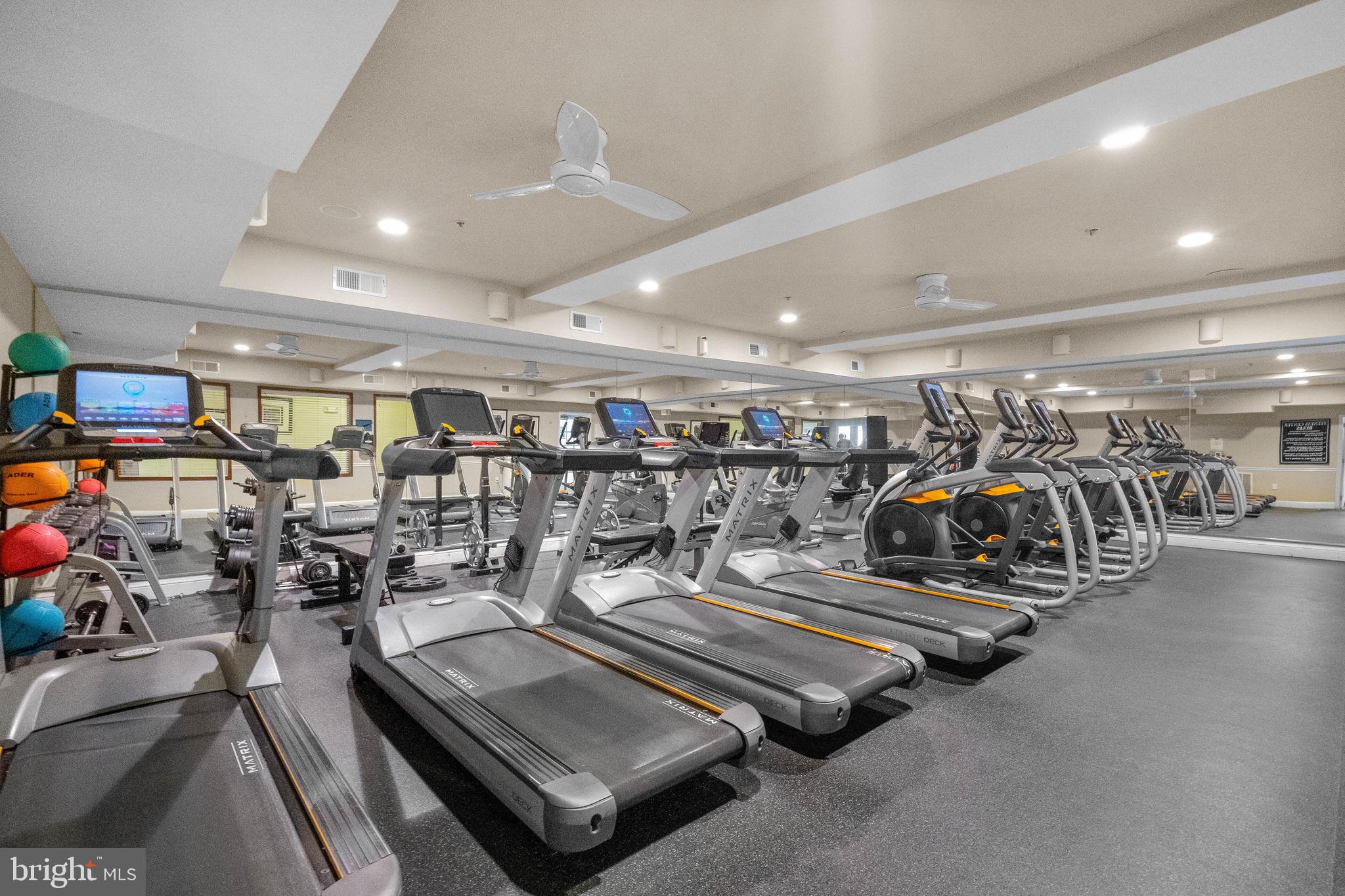 FITZ AT ROCKVILLE TOWN C - Residential