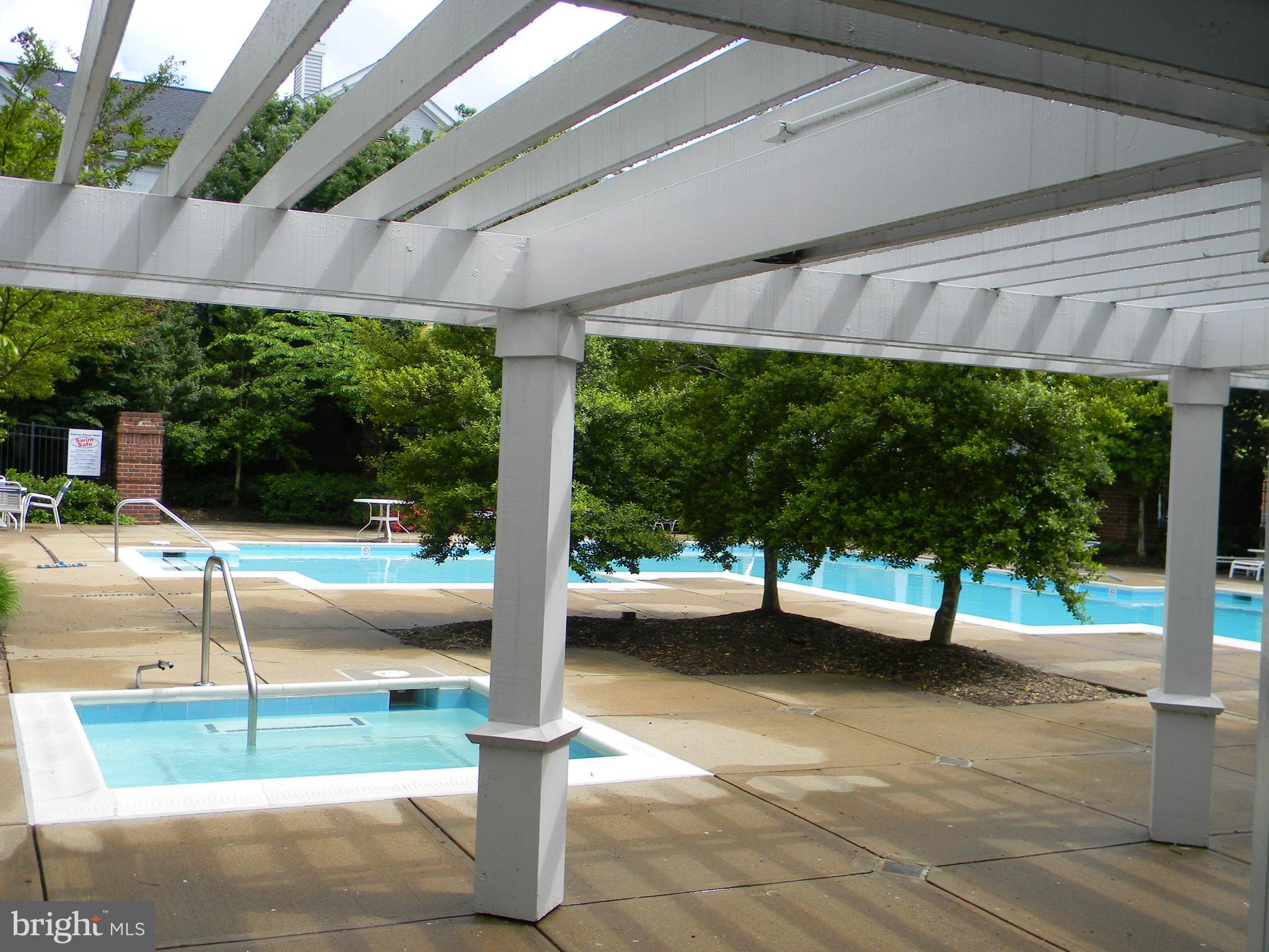 SOUTH GLEN - Residential