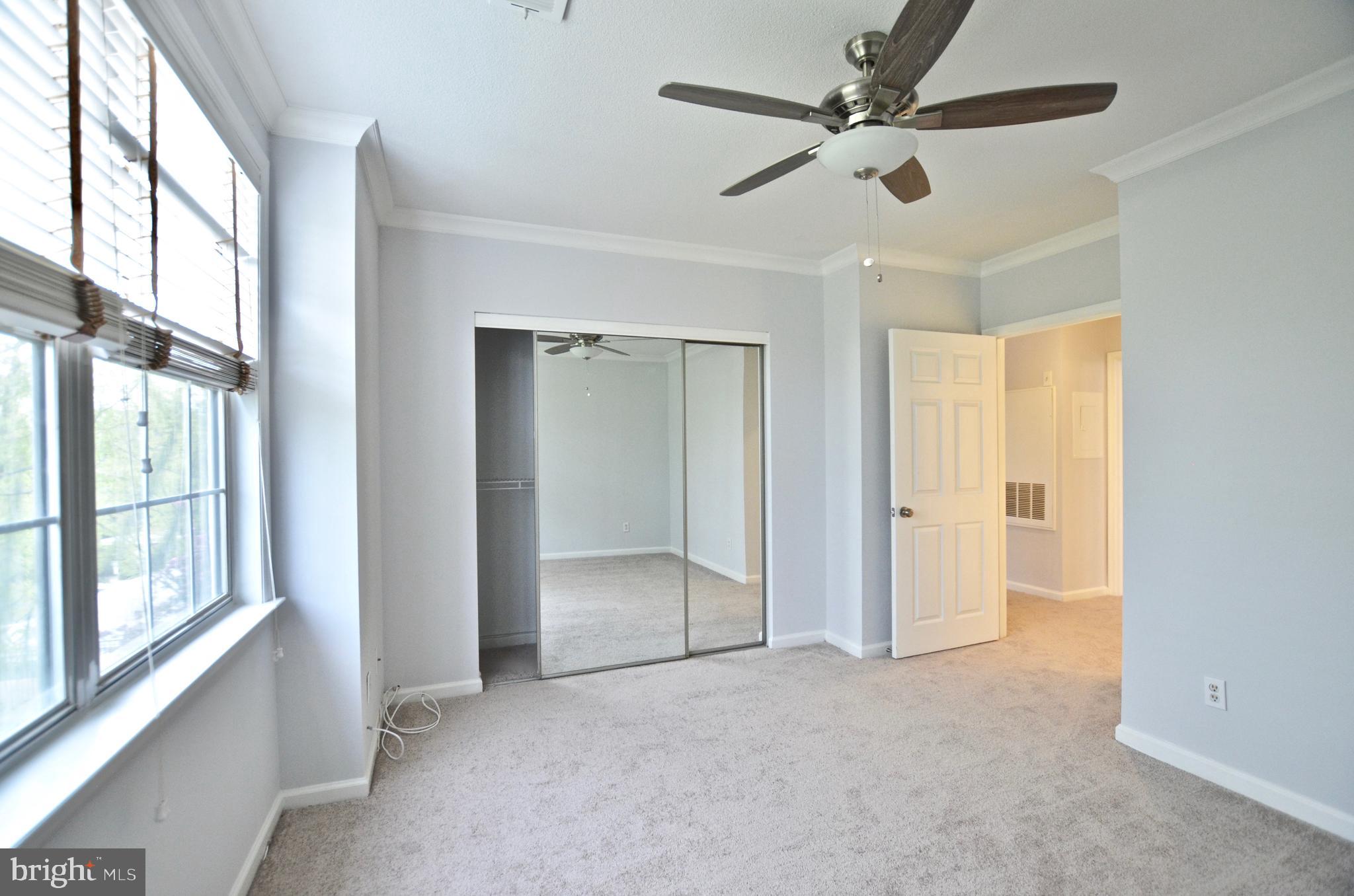 SOUTH GLEN - Residential