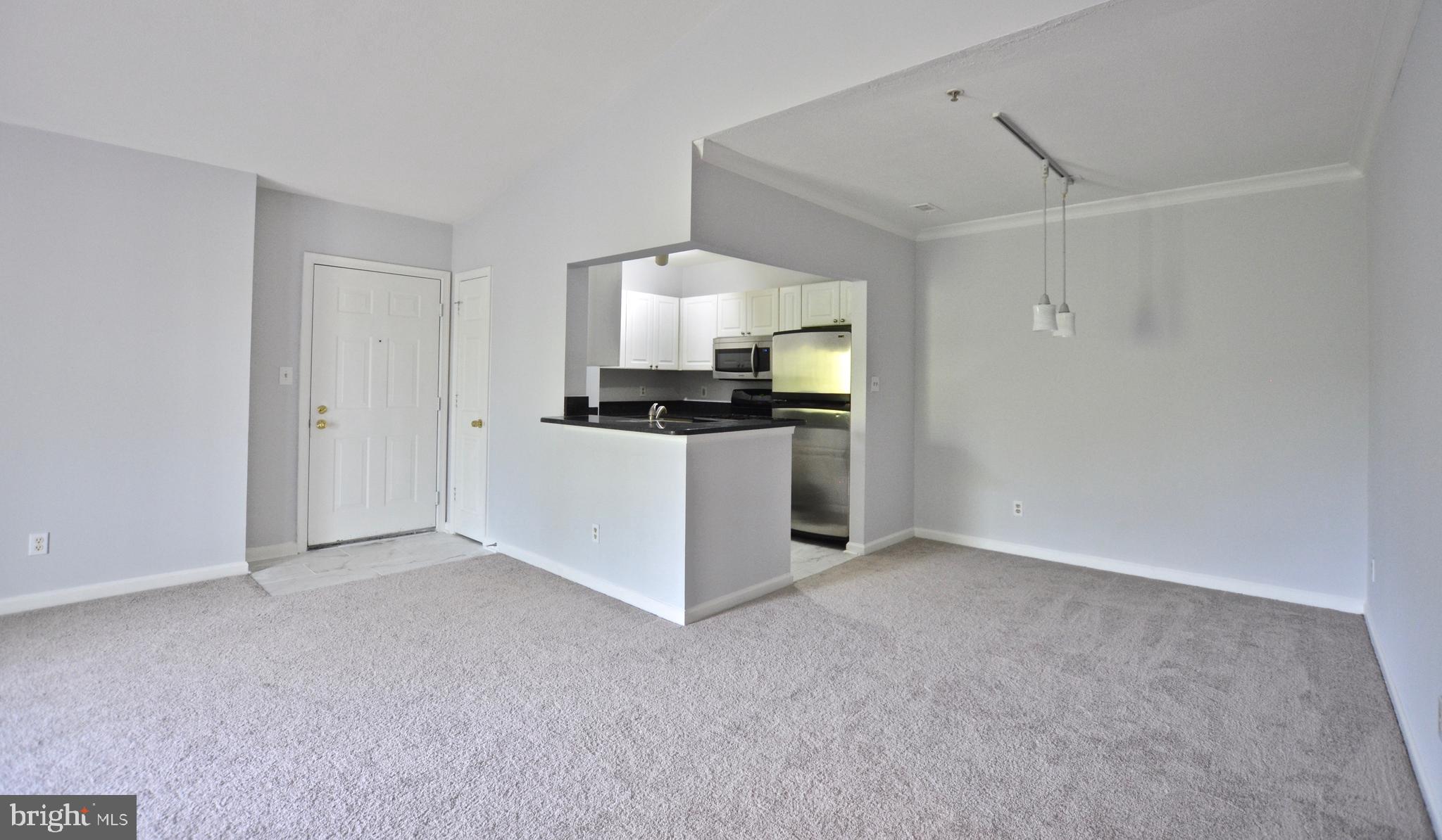 SOUTH GLEN - Residential