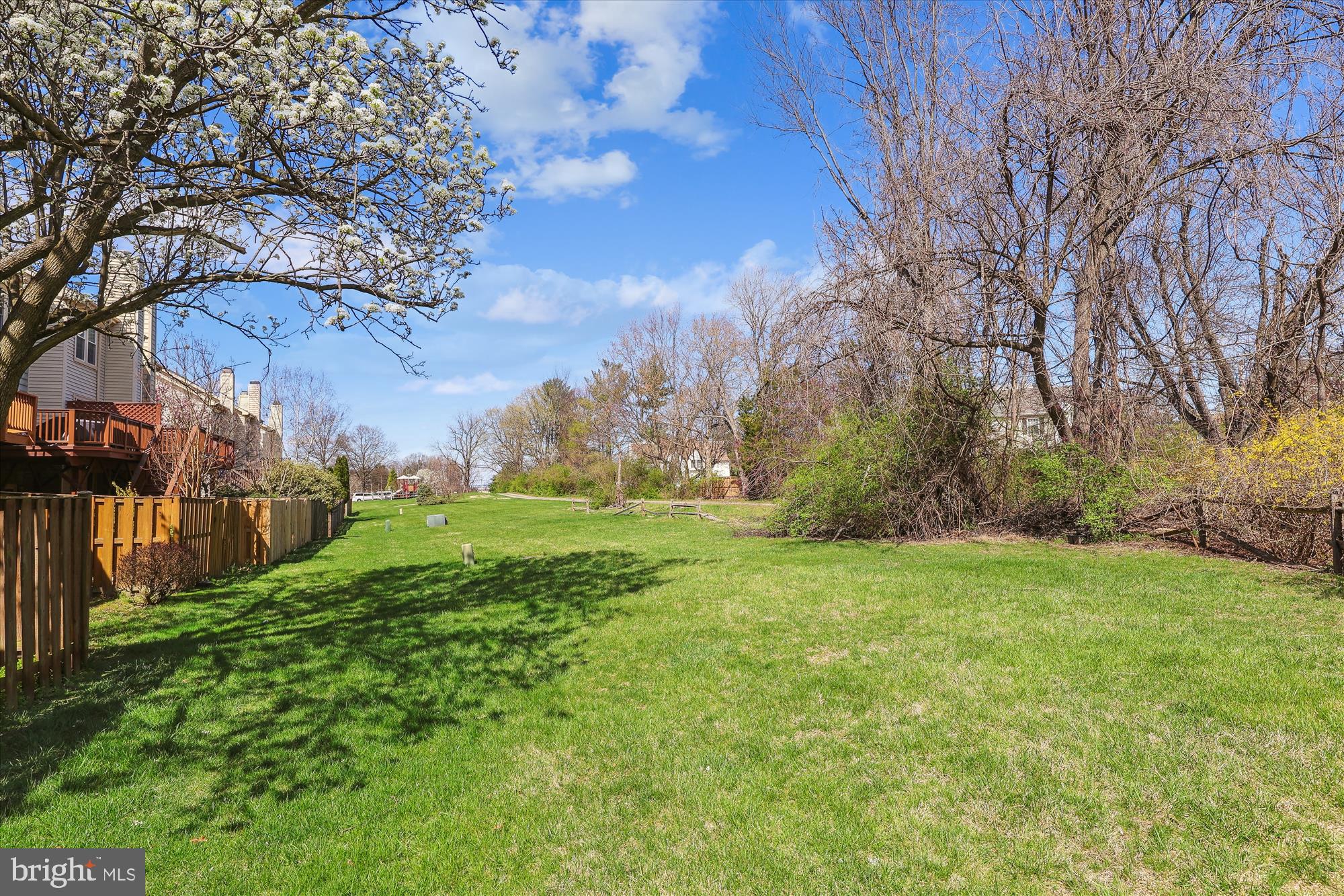 WINDING RIDGE - Residential