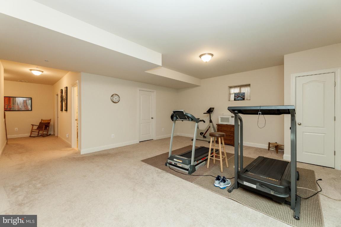 BROAD CREEK - Residential