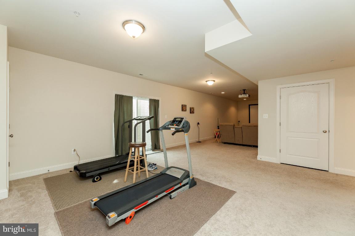 BROAD CREEK - Residential