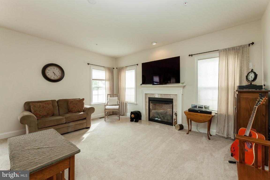 BROAD CREEK - Residential