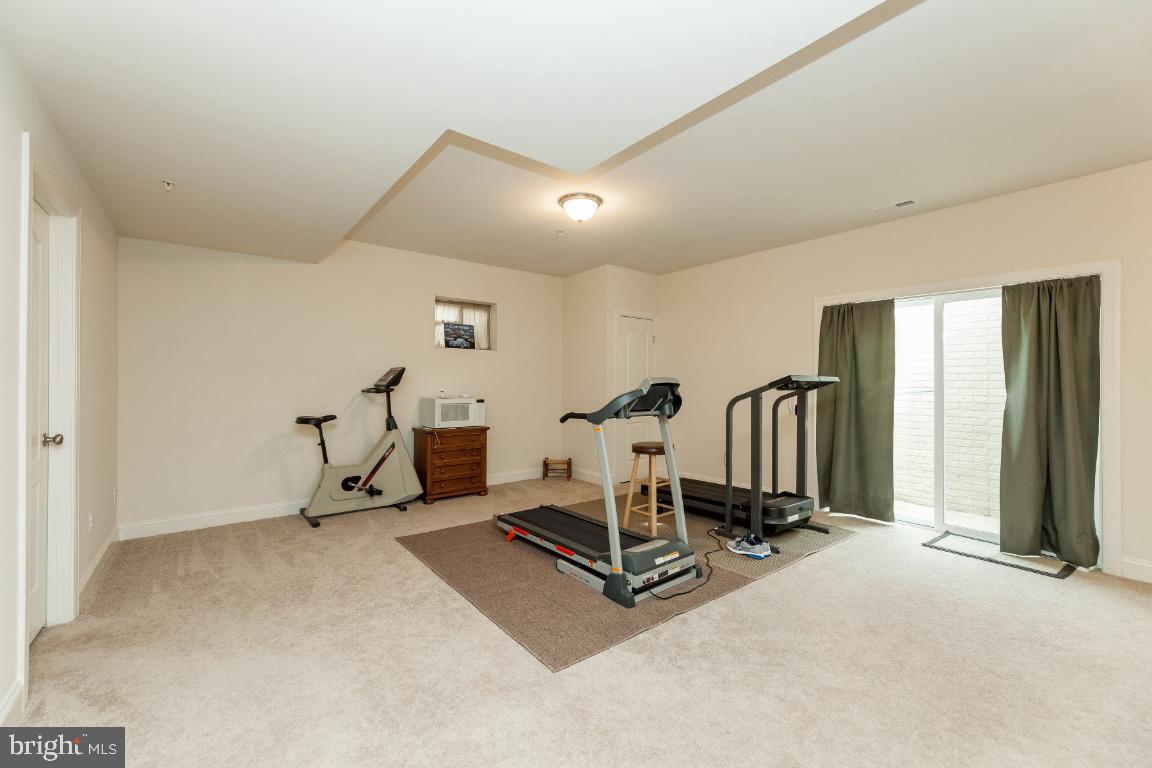 BROAD CREEK - Residential