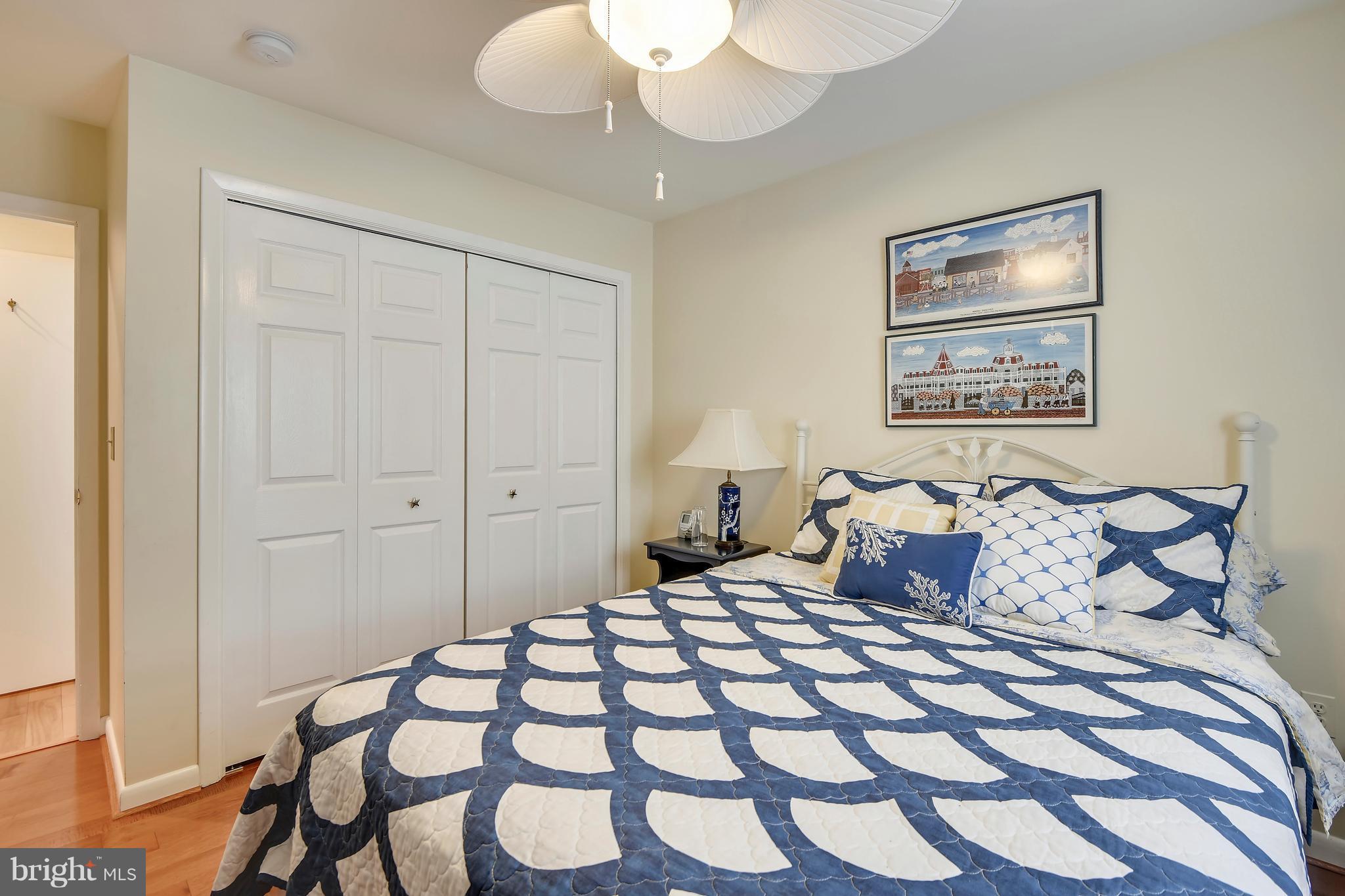 GEORGETOWN GROVE - Residential