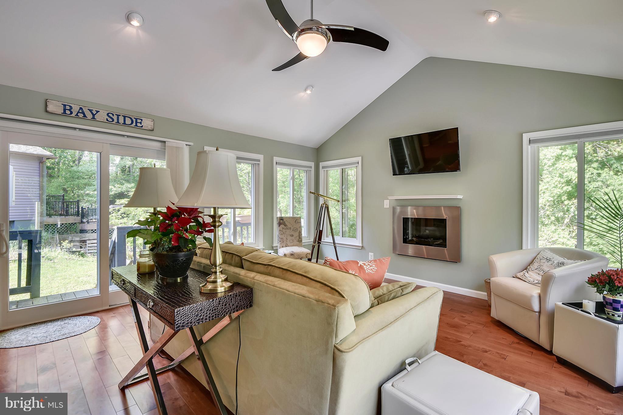 GEORGETOWN GROVE - Residential