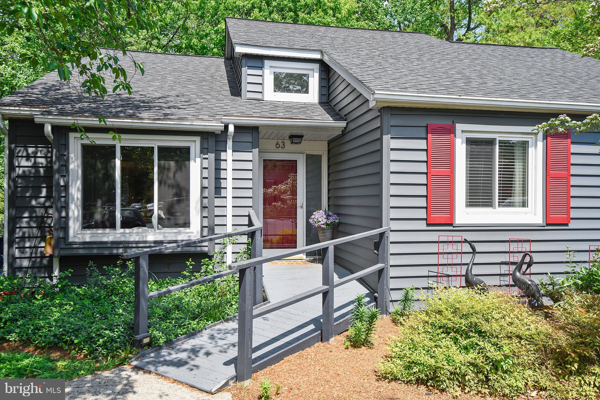 GEORGETOWN GROVE - Residential