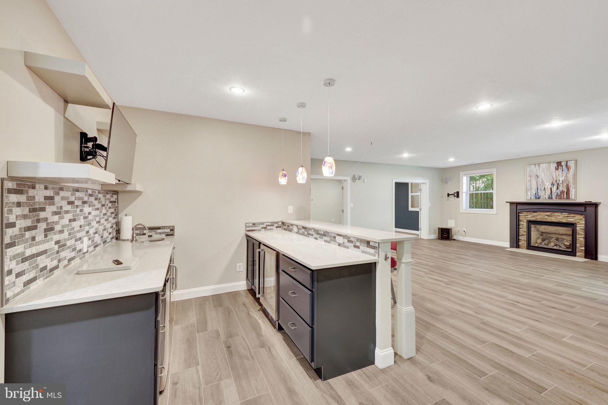 OAKTON - Residential