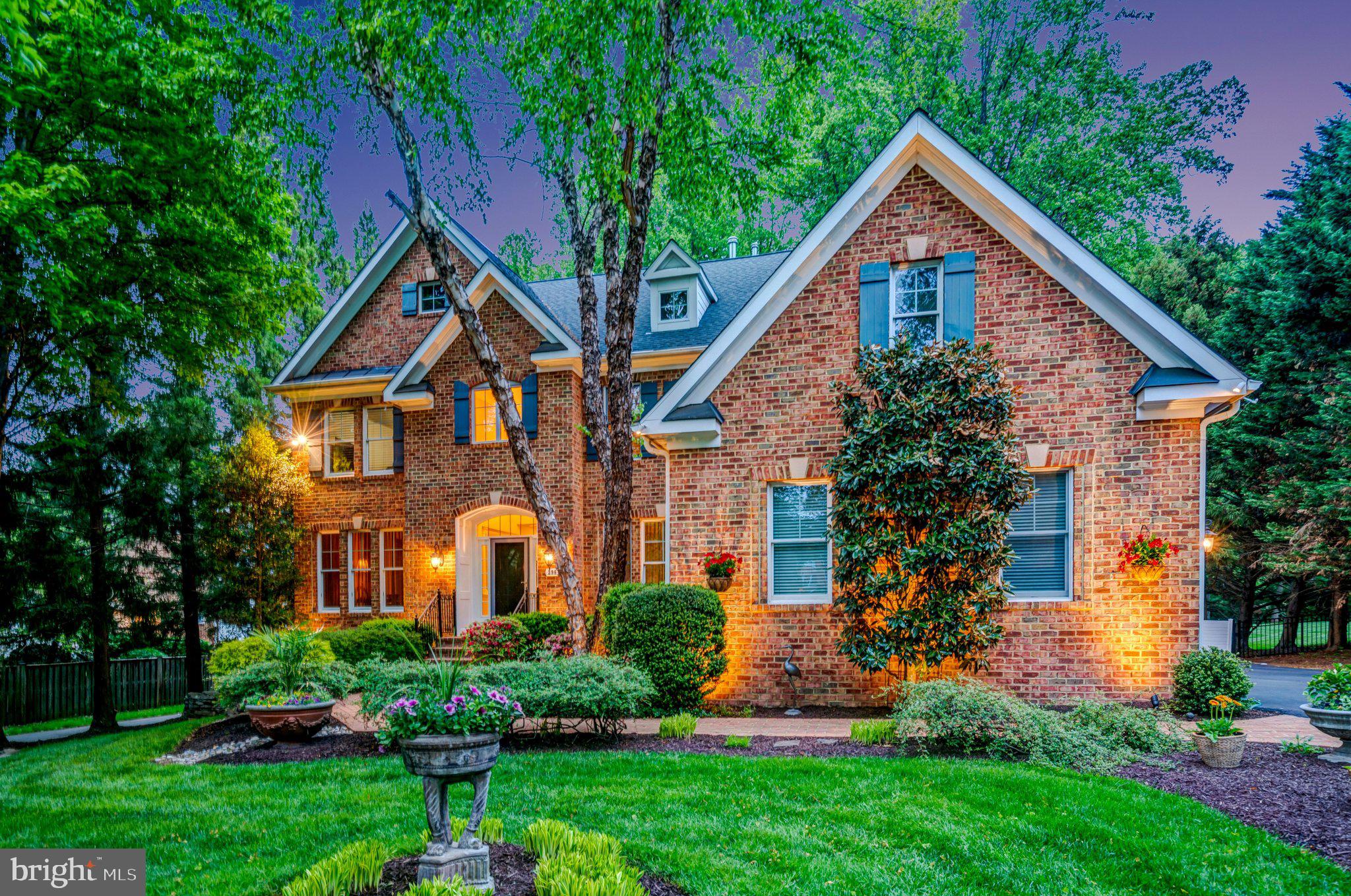 OAKTON - Residential