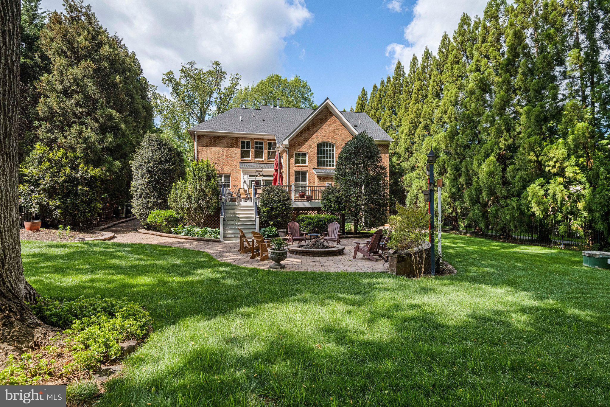 OAKTON - Residential