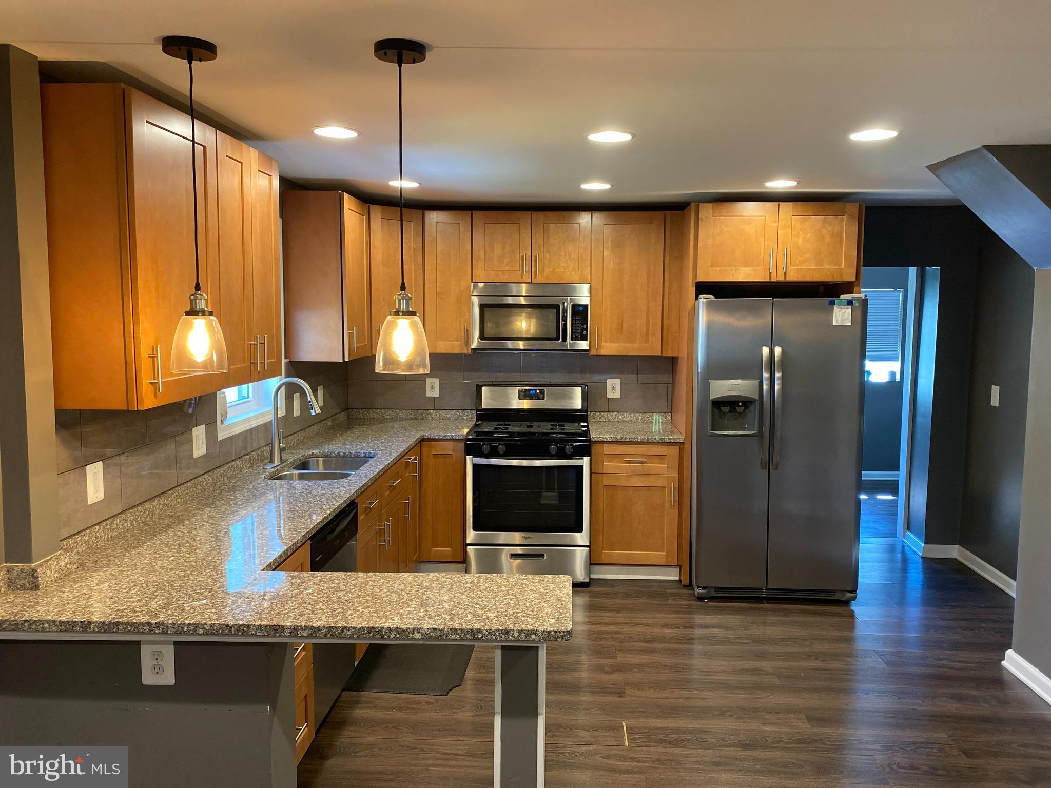 ARUNDEL GARDENS - Residential Lease