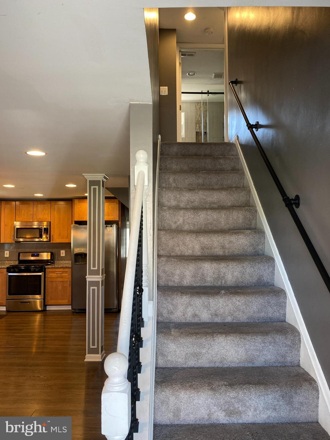 ARUNDEL GARDENS - Residential Lease